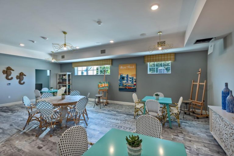 Sunscape Boca Raton Senior Living Dining