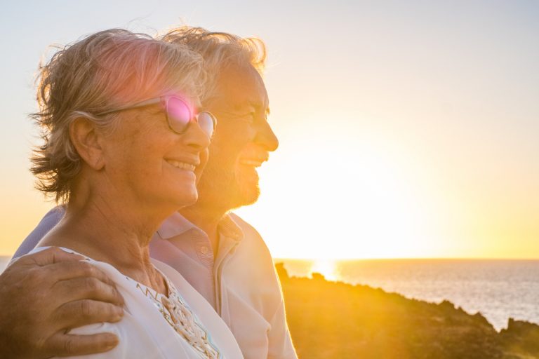 Embrace the Sunshine: Florida Summer Activities for Seniors Senior Couple Watching Sunset_Luxury Senior Living