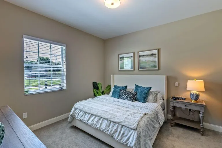 Boca Raton Senior Living Apartment